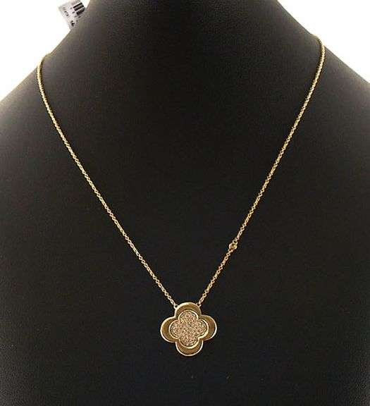 New 0.51ctw Pave Diamond Clover Shaped Frame Pendant Necklace in 14K