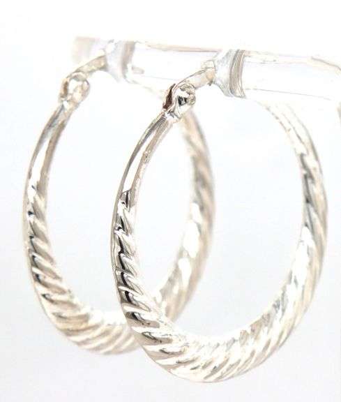 14kt White gold Sculpted hoop earrings