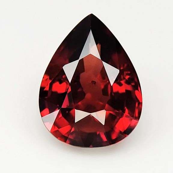 Collectors premium VS grade 4.70ct cranberry red Zircon