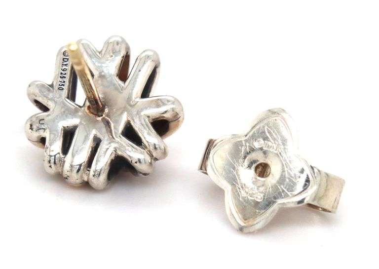 David Yurman single crossover tow tone stud earrings