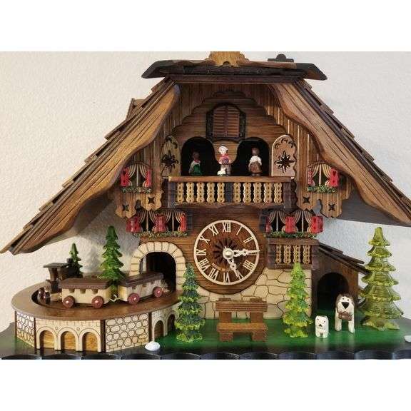 Black Forest House Cuckoo Clock with Moving Pieces