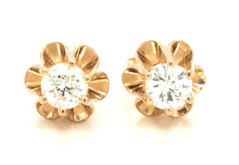 14kt Yellow gold 0.48ctw round brilliant cut stud earrings