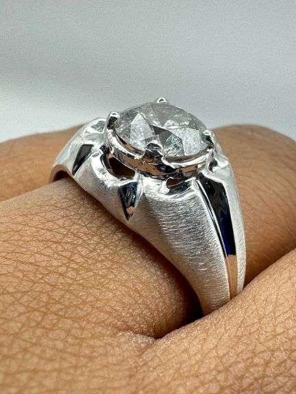 14K White Gold Men's Ring of 2.20ct