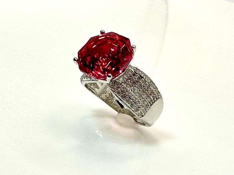 Stunning 14 kt. White Gold Plate 5 Ct Rose Cut Simulated Red Ruby Ring