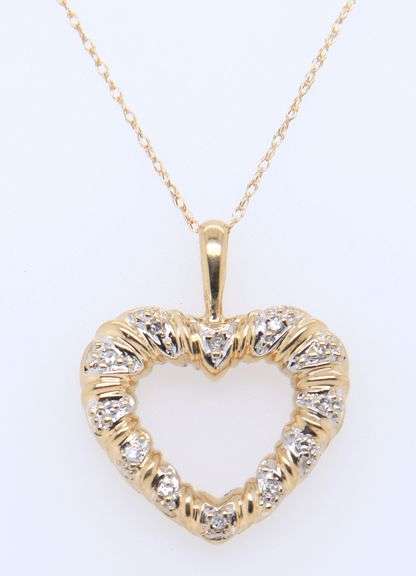 14kt Yellow Gold Diamond Heart Shaped Pendant on Chain