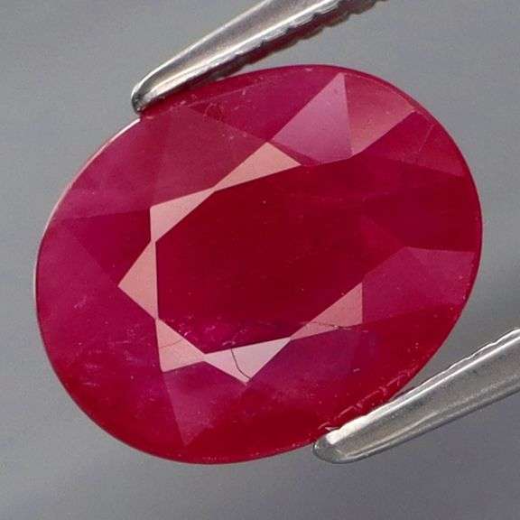 Simply amazing 2.59ct REAL Burmese Ruby!