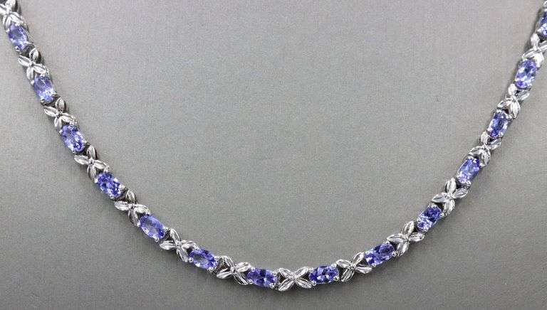 Set of 925 Sterling silver necklace, Pendant and 2 rings