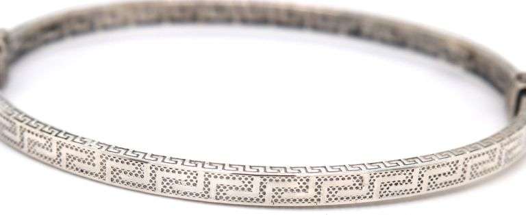 Greek key bangle bracelet in 925 sterling silver
