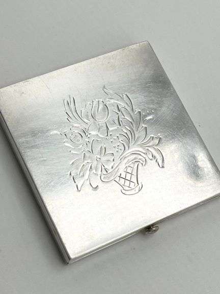 Sterling Silver Engraved Wadsworth Vanity Case Powder Compacts