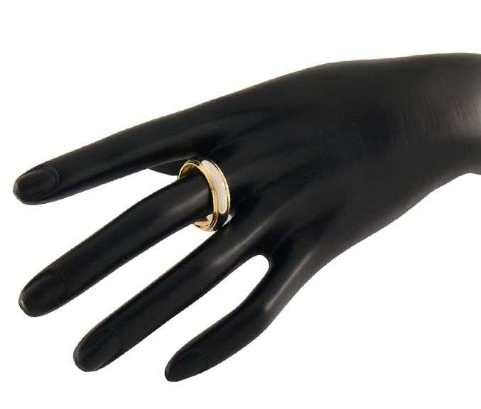 Gents Tiffany & Co. 6.0MM Milgrain Two Tone Wedding Band Ring in 18K and Platinum