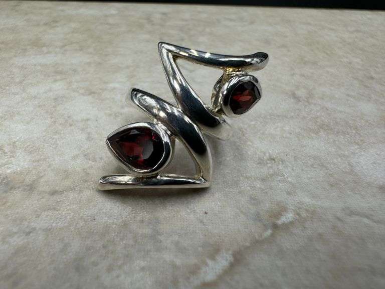 Sterling Silver Natural Gemstone Garnet Ring Size 6