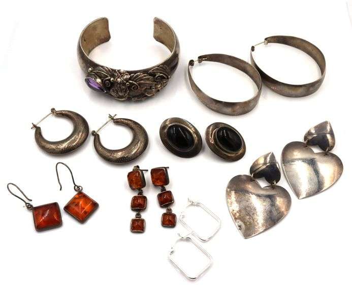 Heavy group lot of vintage 925 sterling silver miscellaneous jewelry