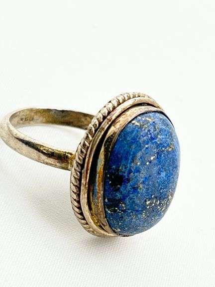 Vintage 925 Sterling Silver Oval Lapis Ring