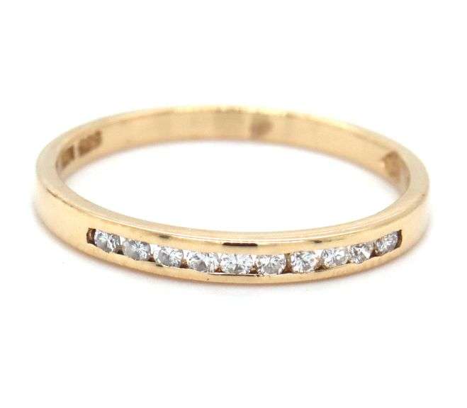 14kt Yellow gold 0.15ctw channel set diamond band