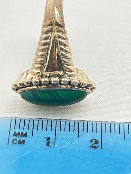 925 Sterling Silver Navajo Style Oval Malachite Ring