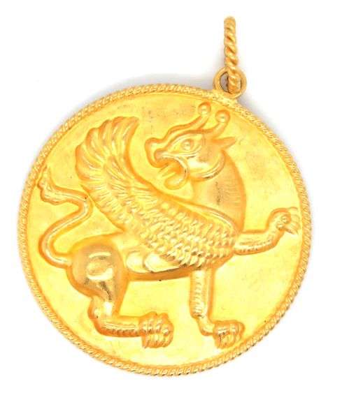 18kt Yellow gold Griffin Medallion