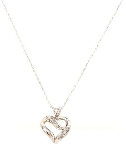 10kt White gold diamond heart shaped pendant on chain
