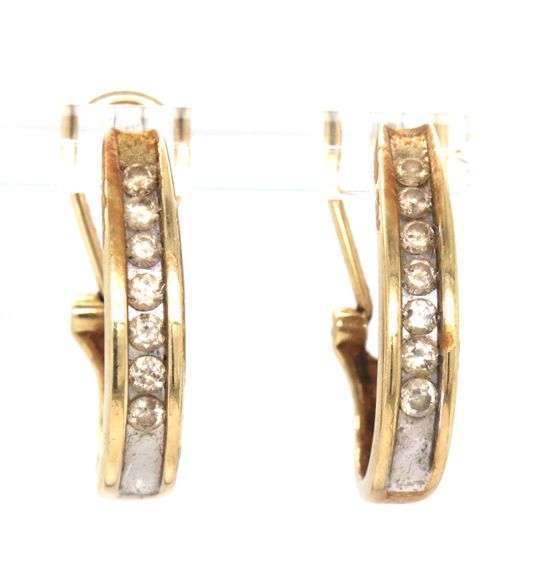 Practical 10K YG Diamond J Hoop Earrings