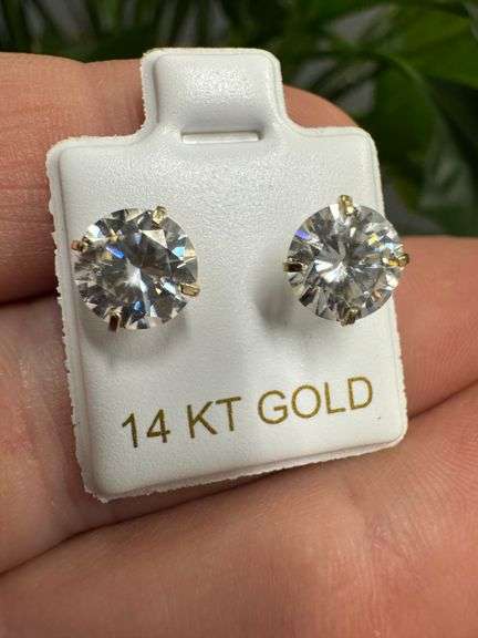 14 Karat Yellow Gold Round 7mm Moissanite Stud Screw Back Earring