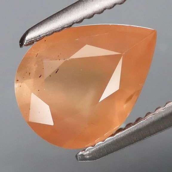 Unheated, untreated, and simply beautiful! 1.70ct peach Sapphire!