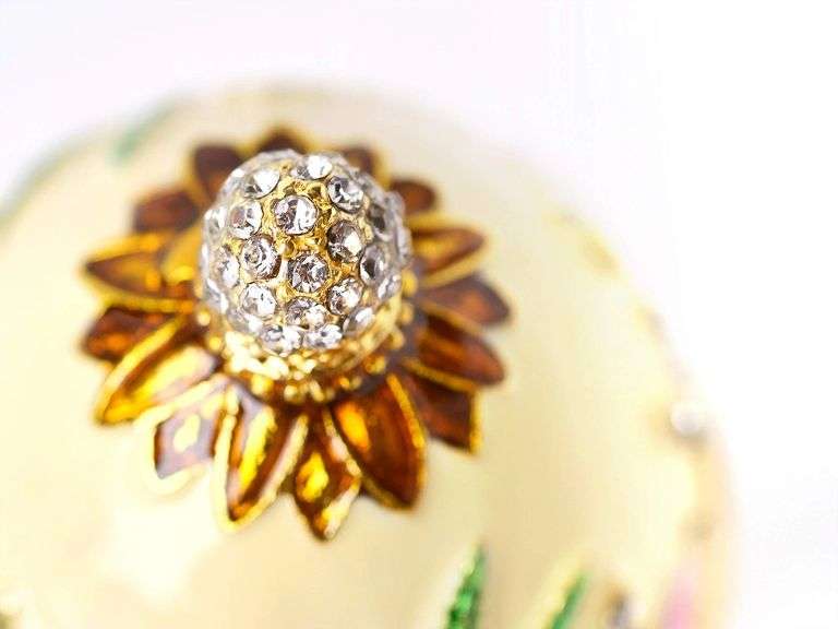 Hand-Painted Vintage-Style Fabergé Egg Trinket Box with Rich Enamel & Sparkling Rhinestones – 4”