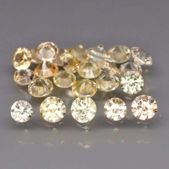 Heated only! 2.35ct set of champagne Ceylon Sapphires!