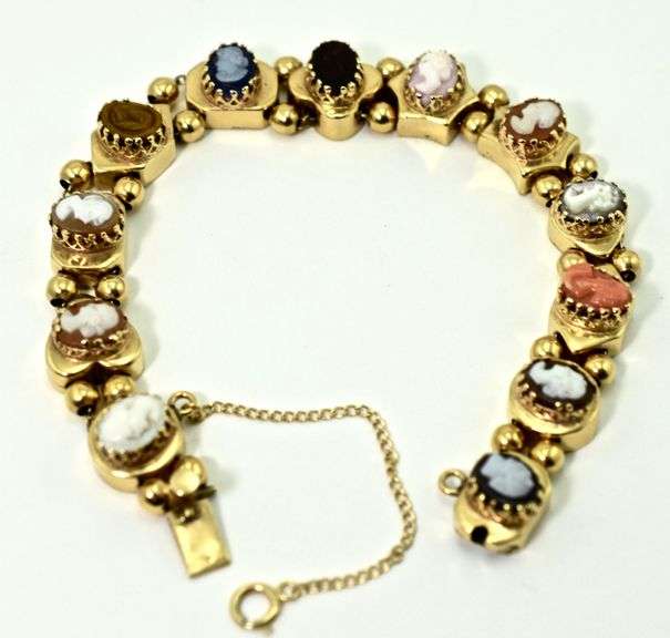 Wonderful Estate 14K Cameo Slide Bracelet