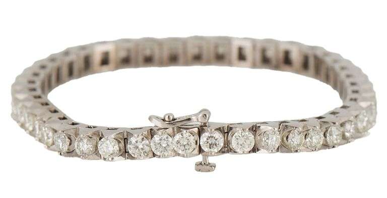 7.50ctw Round Diamond Pyramid Tennis Bracelet in 18K