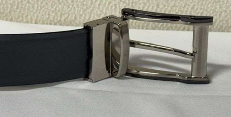 Fine Quality  Gray and Black Reversable Leather Belt