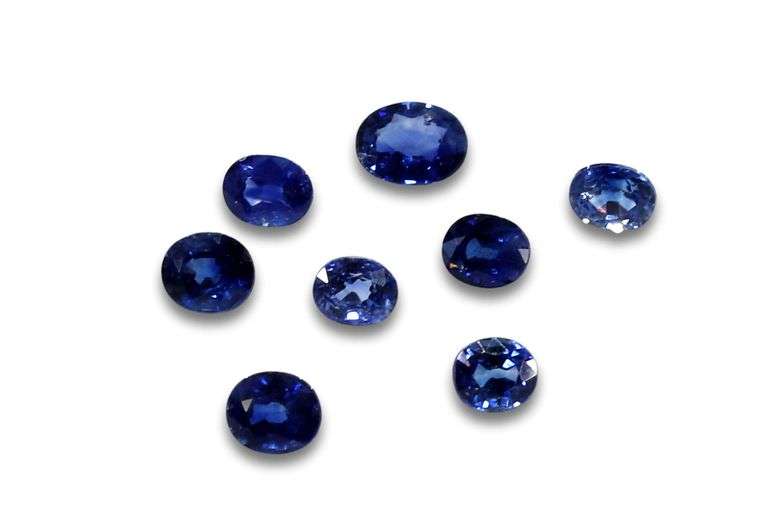 Fine Natural Sapphire - Lot of 8