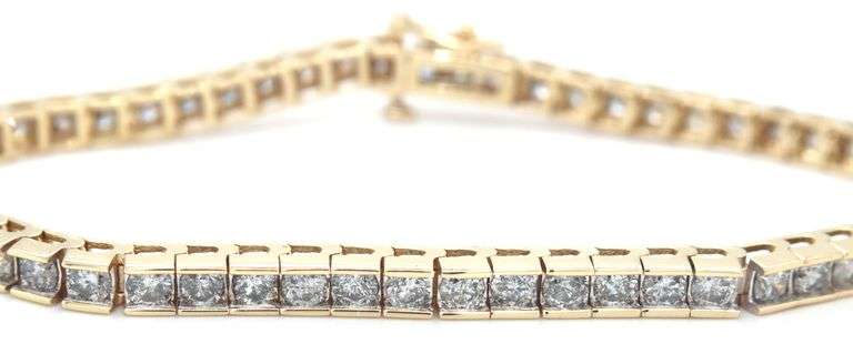 14kt Yellow gold 5.50ctw bar set diamond tennis bracelet