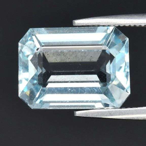 Sky blue! Untreated! 3.13ct emerald cut Aquamarine!