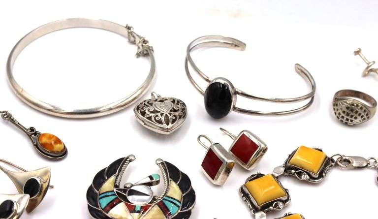 Big group lot of vintage 925 sterling silver mixed jewelry