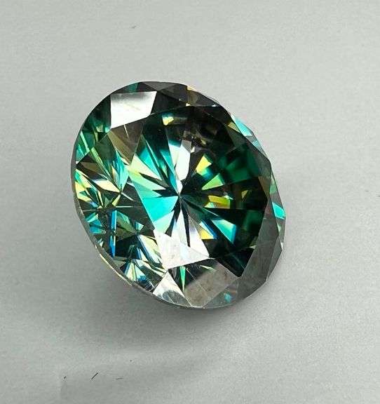 Dazzling 7 Deep Emerald Green Moissanite Solitaire