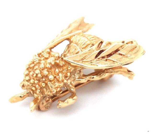 Nicely Sculpted 14K YG Honey Bee Brooch/Pin