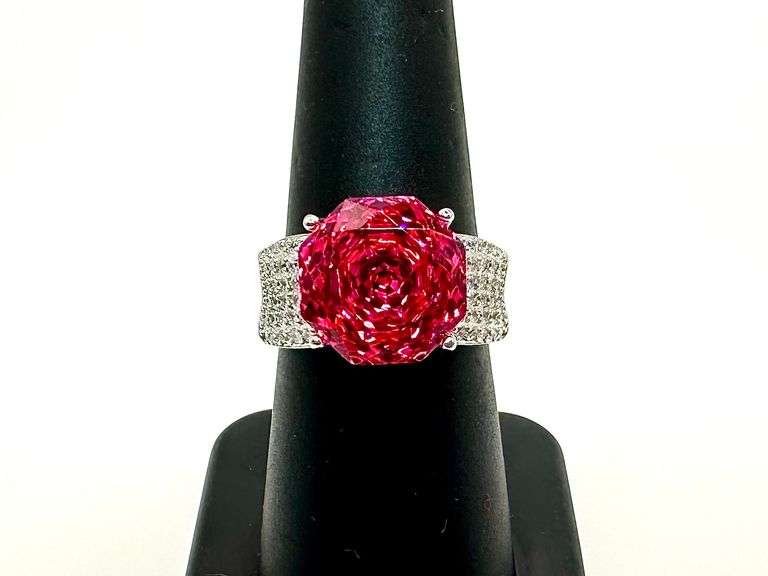 Beautiful 14 Kt White Gold Plate 5 Ct Simulated Red Ruby Rose Cut Ring