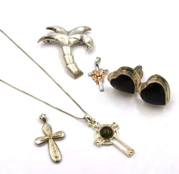 Group lot of vintage 925 sterling silver jewelry