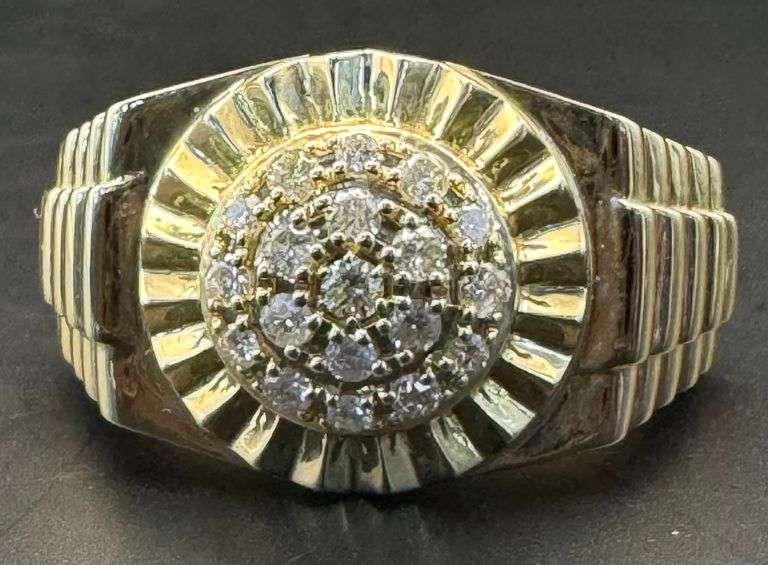 14K Yellow Gold Man Ring of 0.43 Ct