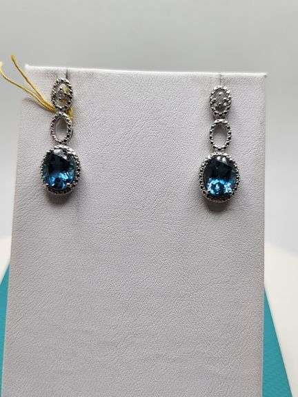 Magnificent pair earring Topaz and diamond in Silver – GGA Certified