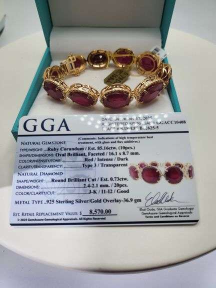 A true statement of elegance of Ruby and diamond Bracelet in Silver – GGA Certified. Set in lustrous