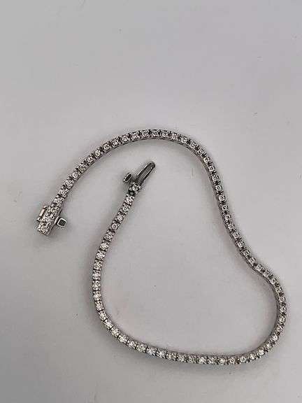 CERTIFIED 14K WHITE GOLD DIAMOND TENNIS BRACELET