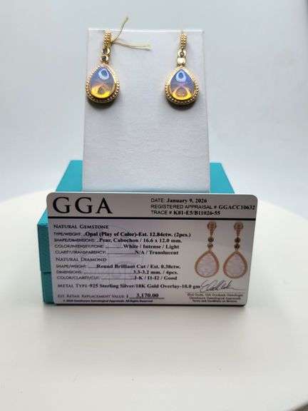 Magnificent pair earring Opal and diamond in Silver – GGA Certified