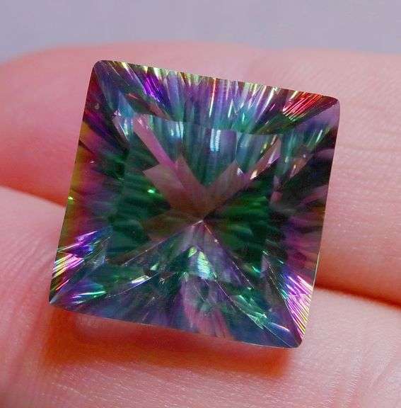 Prismatic! 27.42ct heavy flashing rainbow Mystic Quartz!