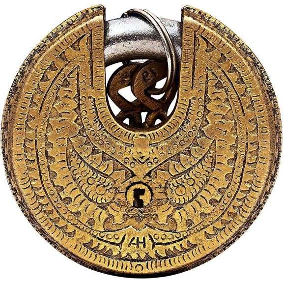 Brass Round Padlock with 2 Keys