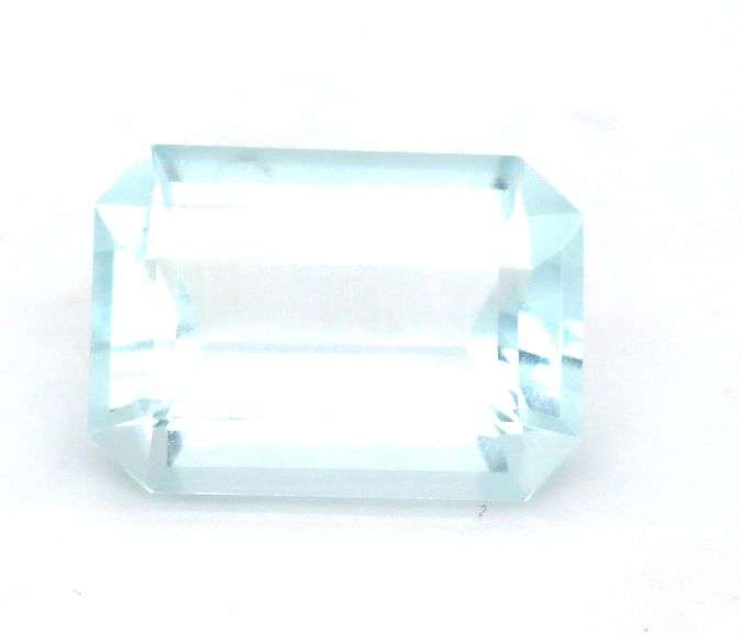7.80ct Emerald cut aquamarine loose stone