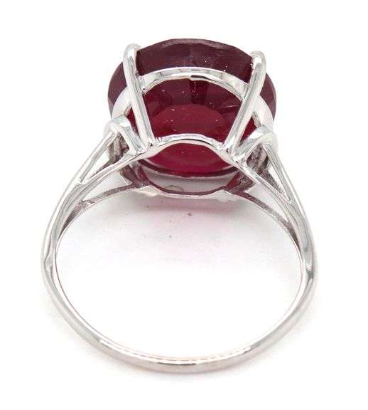 10kt White gold lead treated round ruby ring