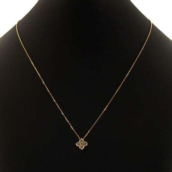 New 0.73ctw Round Diamond Clover Pendant Necklace in 14K
