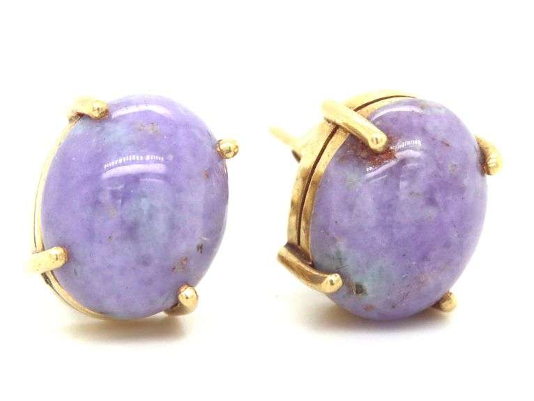 18kt Yellow gold Lavender Jade stud earrings