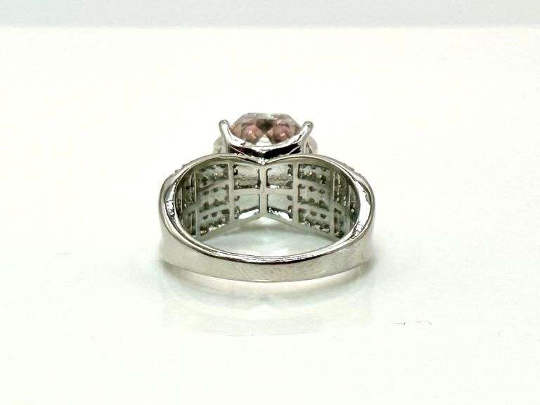 Stunning 14 kt. White Gold Plate 5 Ct Rose Cut Simulated Alexandrite Ring
