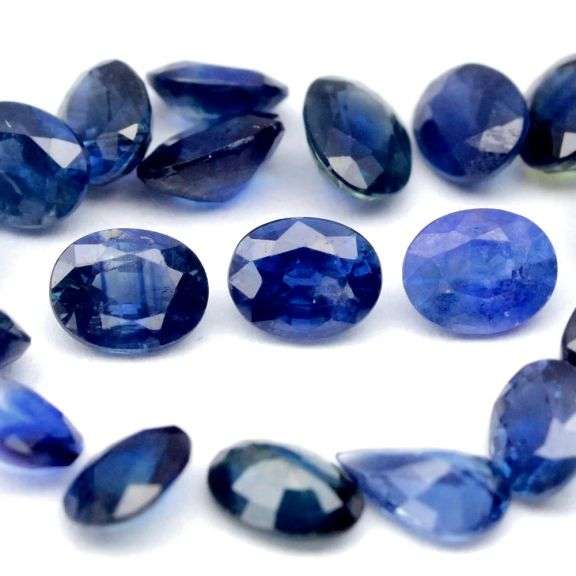 Heated only! 5.51ct set of top blue Ceylon Sapphires!
